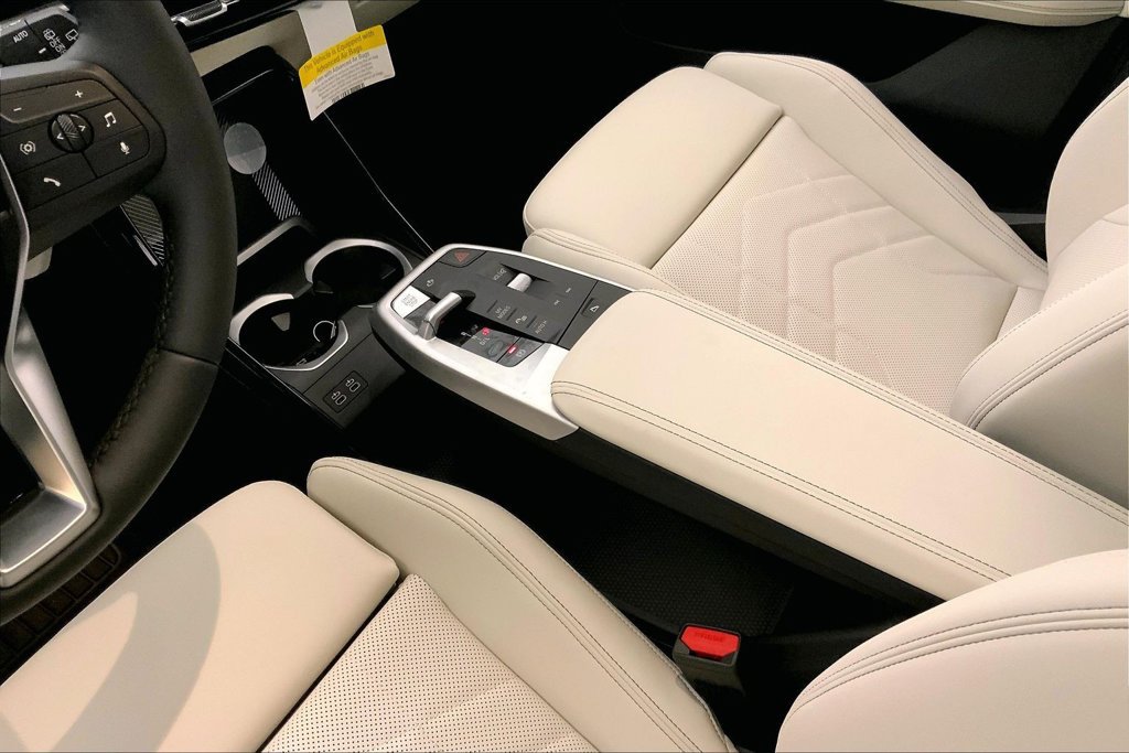 New 2026 BMW X1 xDrive28i w/ Technology Package AWD/4WD image 6