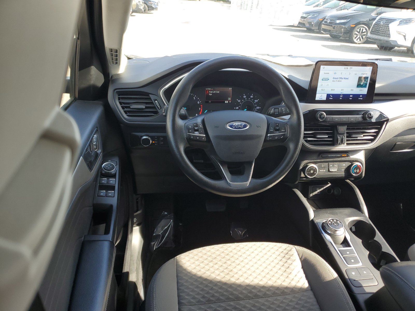Used 2022 Ford Escape SE FWD image 10