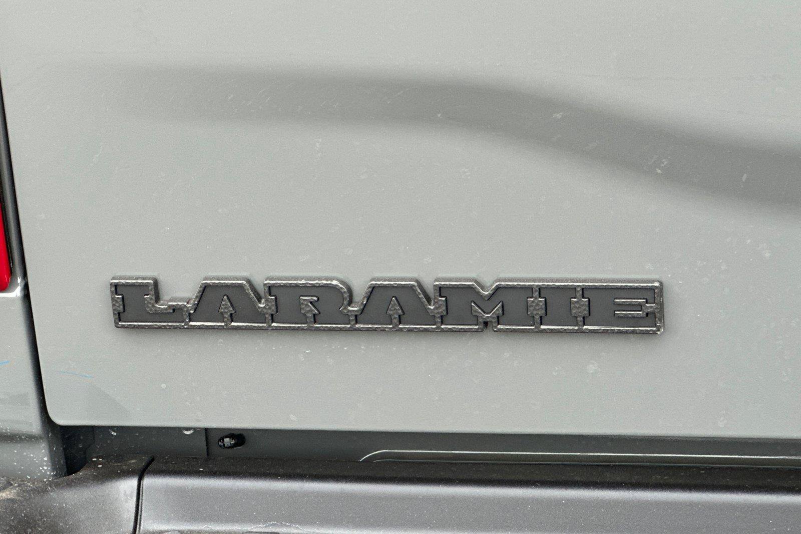 New 2027 RAM 3500 Laramie AWD/4WD image 25