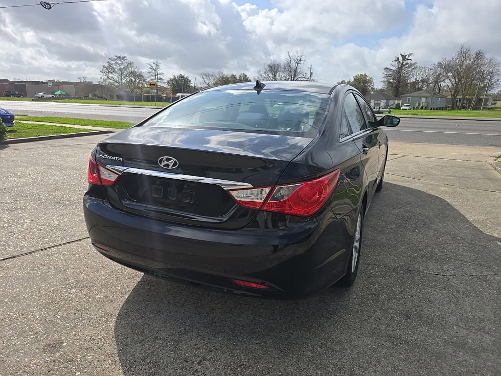 Used 2013 Hyundai Sonata GLS FWD image 5