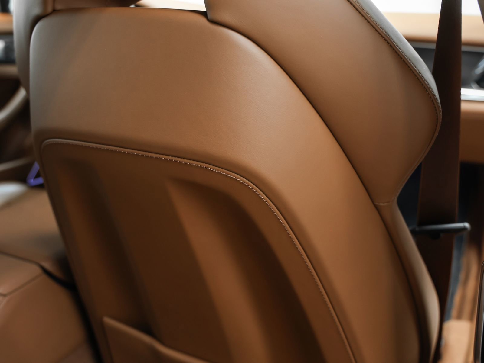 Used 2023 Porsche Panamera GTS image 36