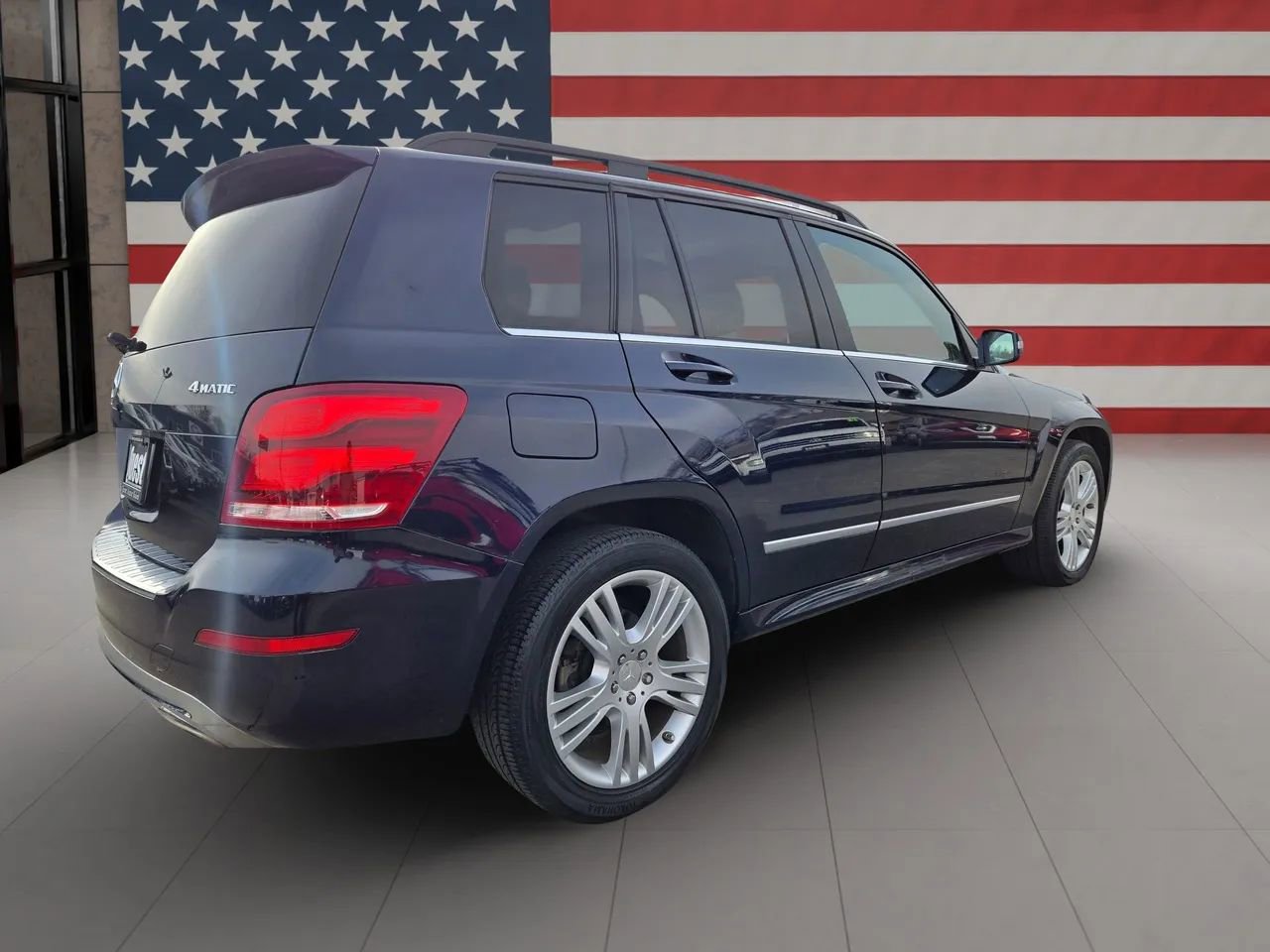 Used 2014 Mercedes-Benz GLK 350 4MATIC w/ Premium 1 Package image 8