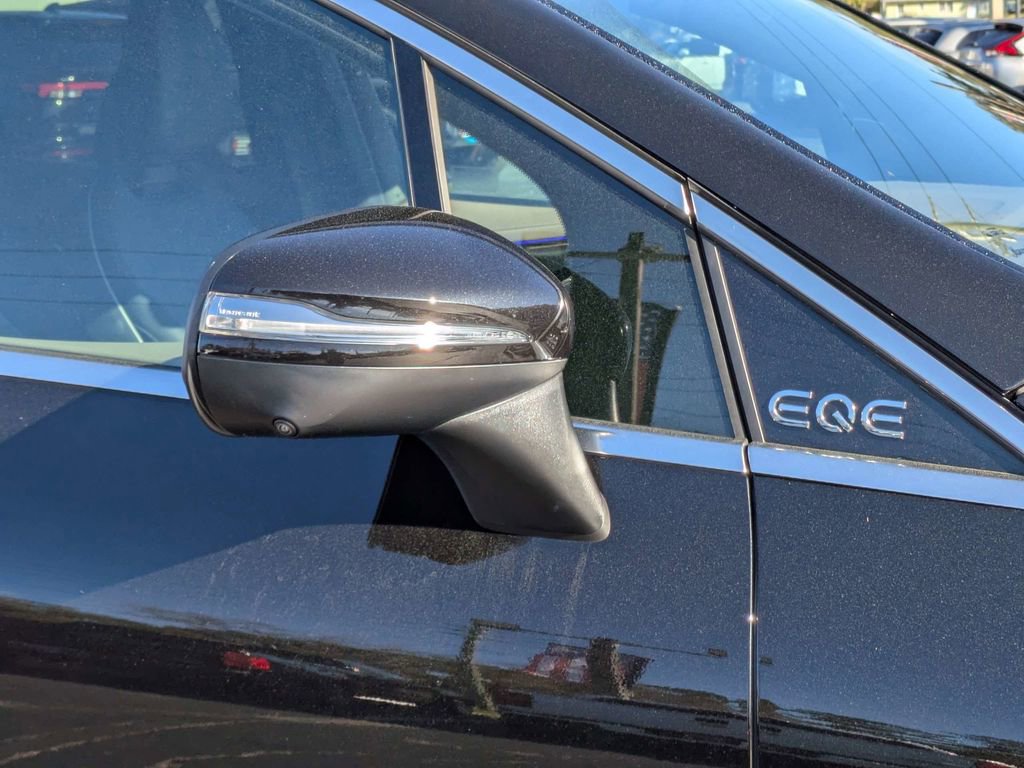 Used 2023 Mercedes-Benz EQE 350+ SUV w/ Exclusive Trim Package image 12