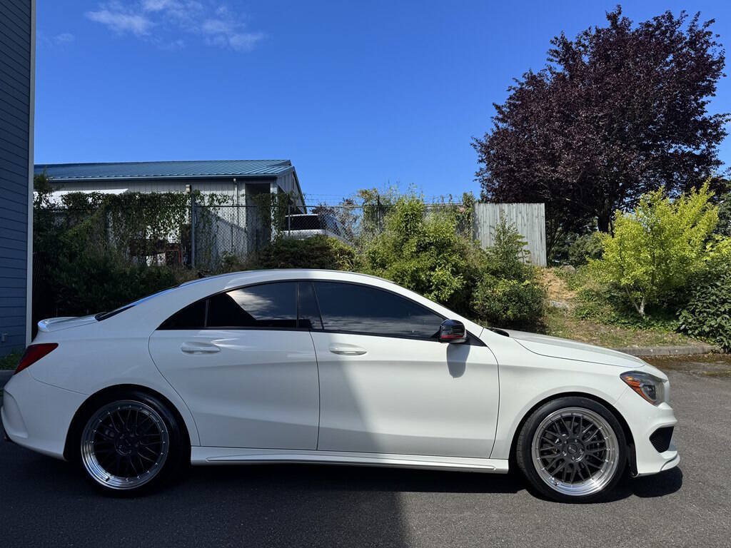 Used 2016 Mercedes-Benz CLA 250 4MATIC w/ Sport Package image 2