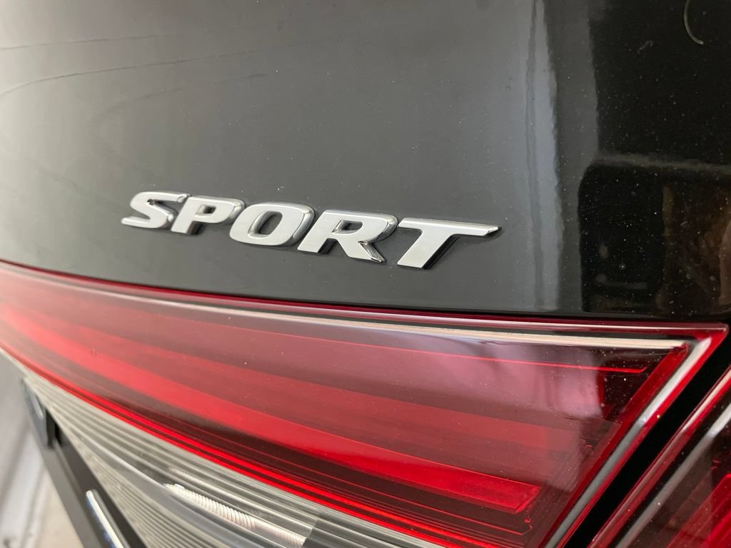 Used 2025 Honda Civic Sport image 15
