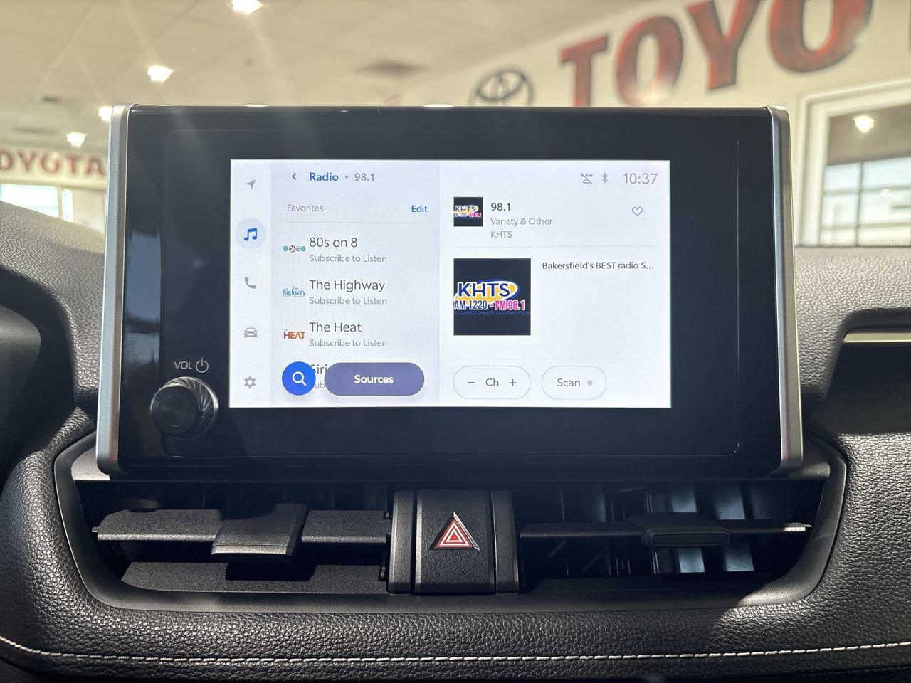Certified 2025 Toyota RAV4 LE FWD image 17