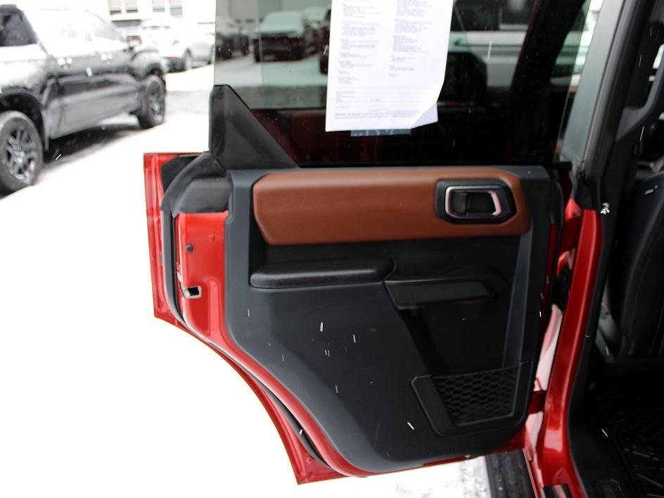 Used 2024 Ford Bronco Outer Banks image 37