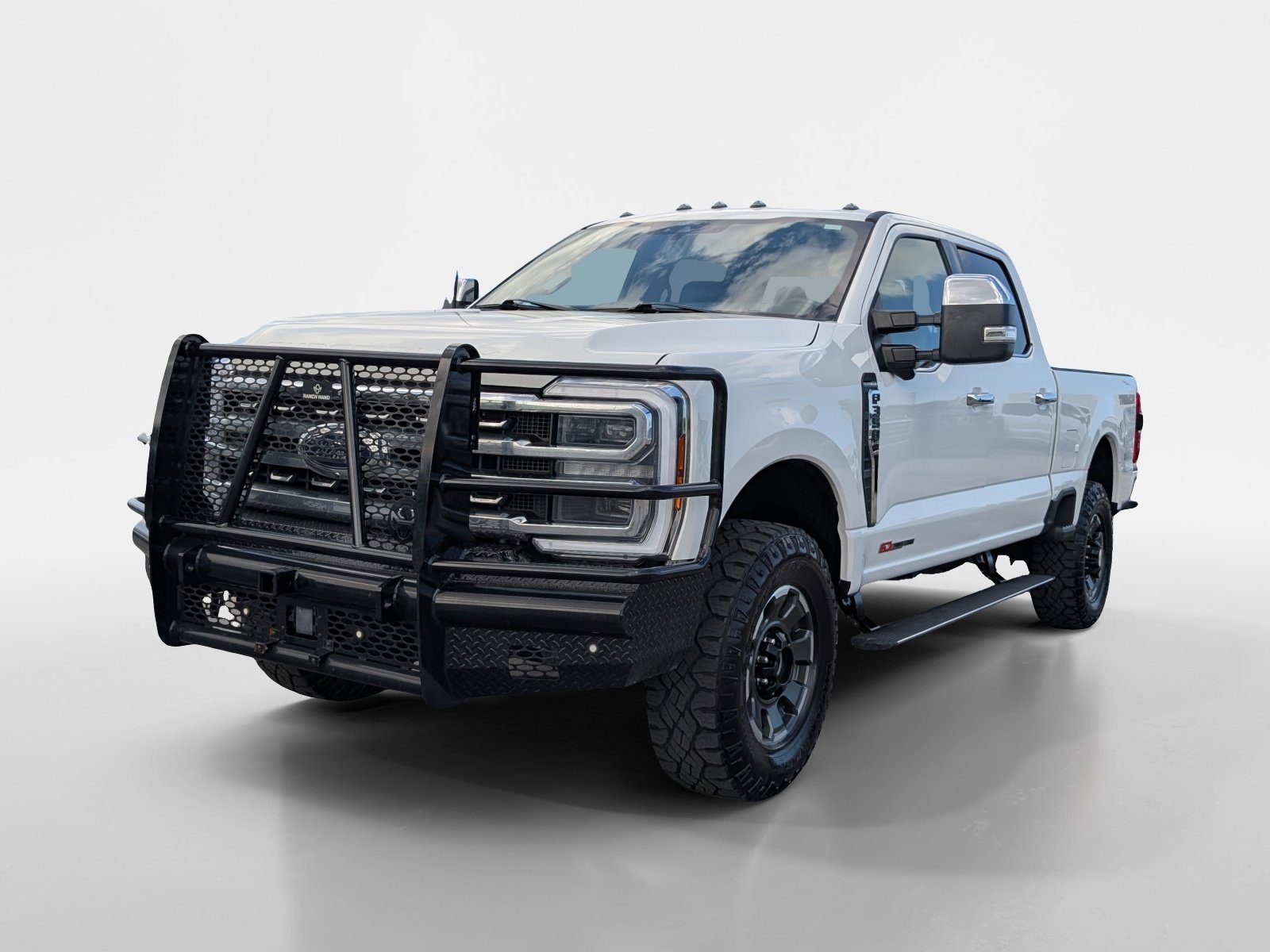 Used 2024 Ford F350 Platinum w/ Tremor Off-Road Package image 5