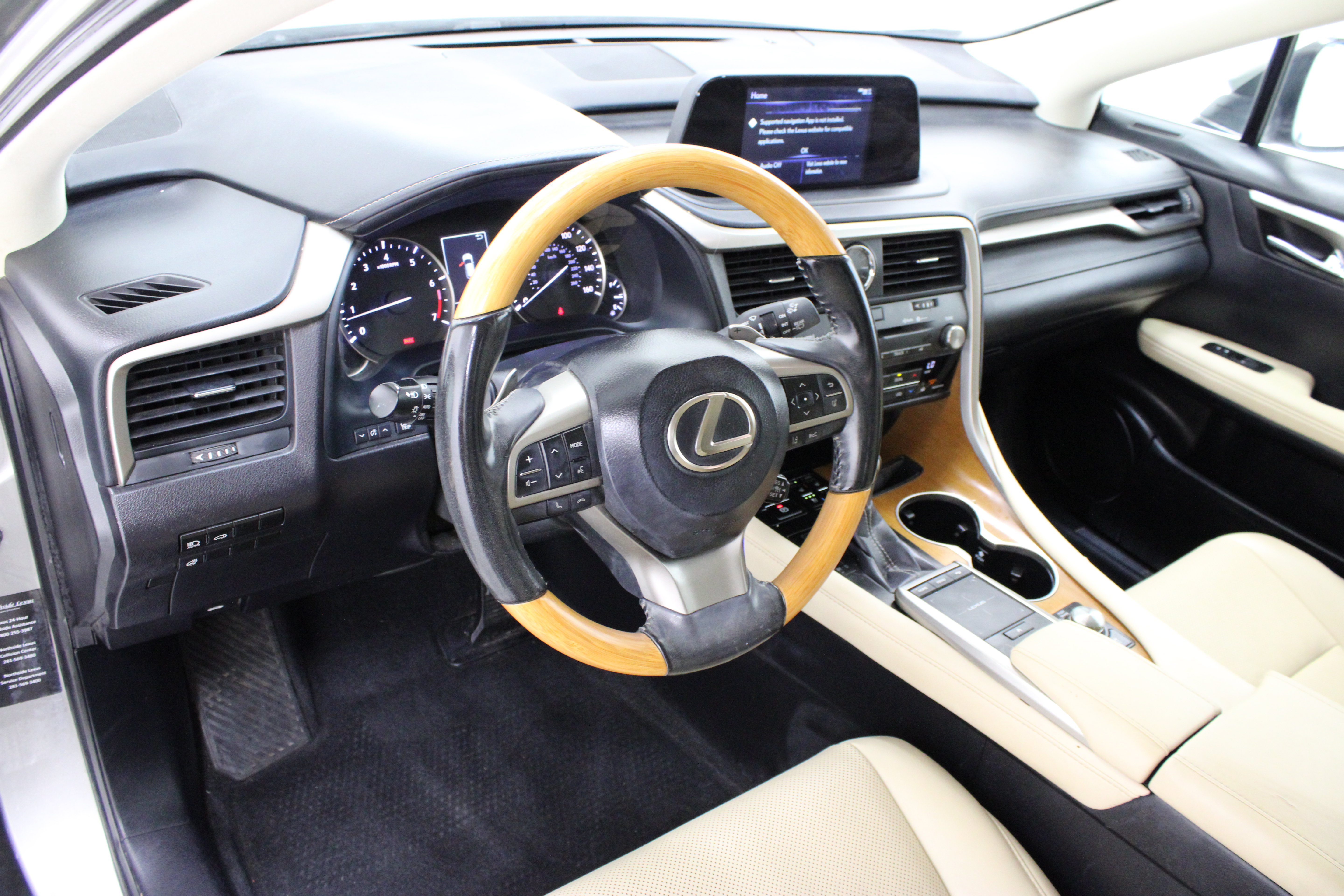 Used 2022 Lexus RX 350 FWD w/ Premium Package image 13