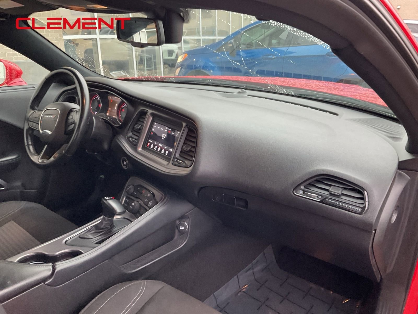 Used 2023 Dodge Challenger SXT image 28