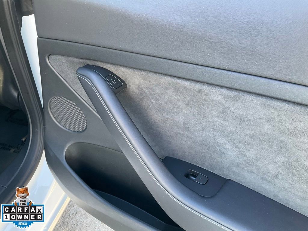 Used 2023 Tesla Model 3 Standard Range image 58