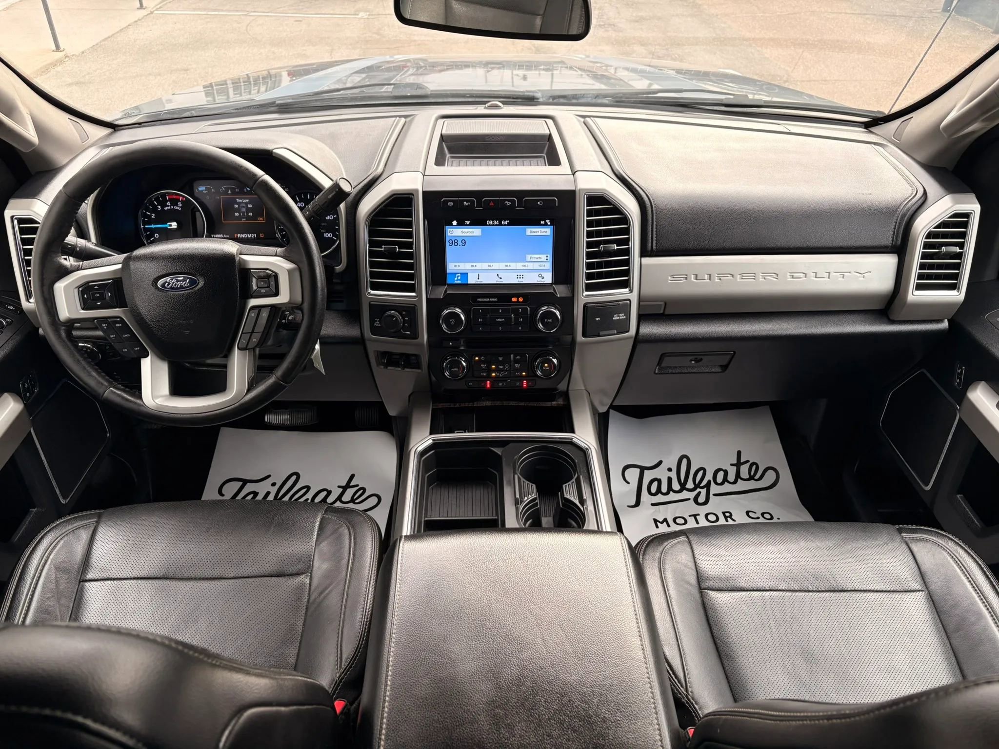 Used 2017 Ford F250 Lariat w/ Chrome Package image 17