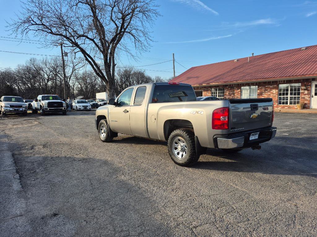 Used 2013 Chevrolet Silverado 1500 W/T w/ LS Package image 3