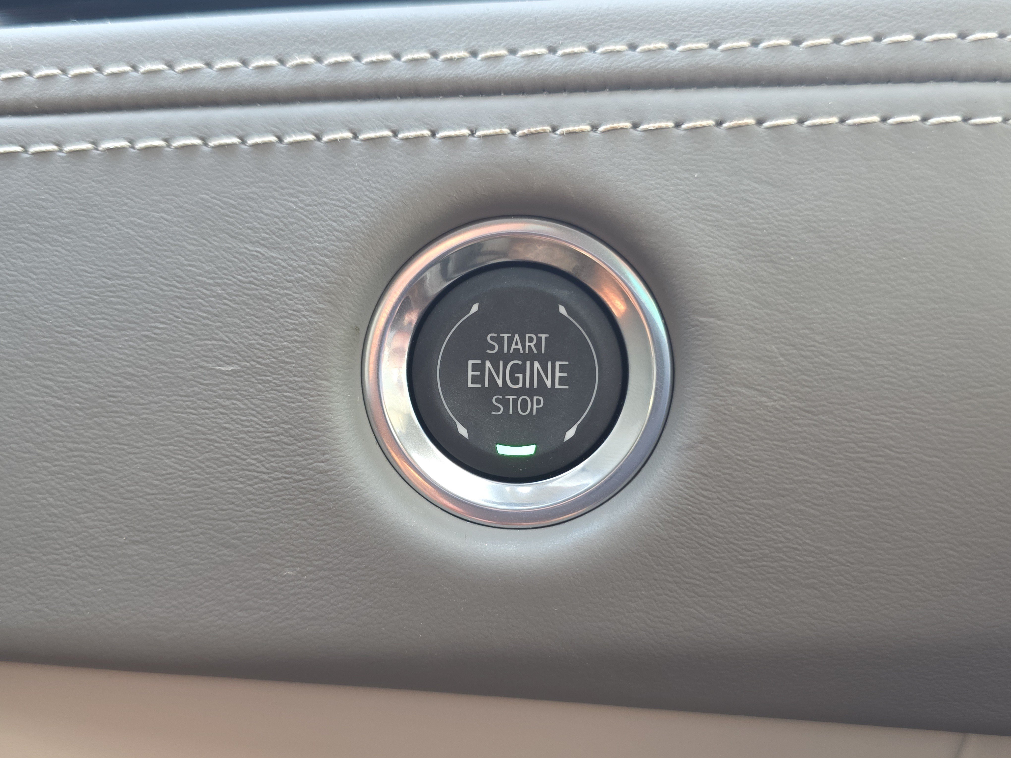 Used 2026 Cadillac Escalade Platinum Sport w/ LPO, Floor Liner Package AWD/4WD image 27