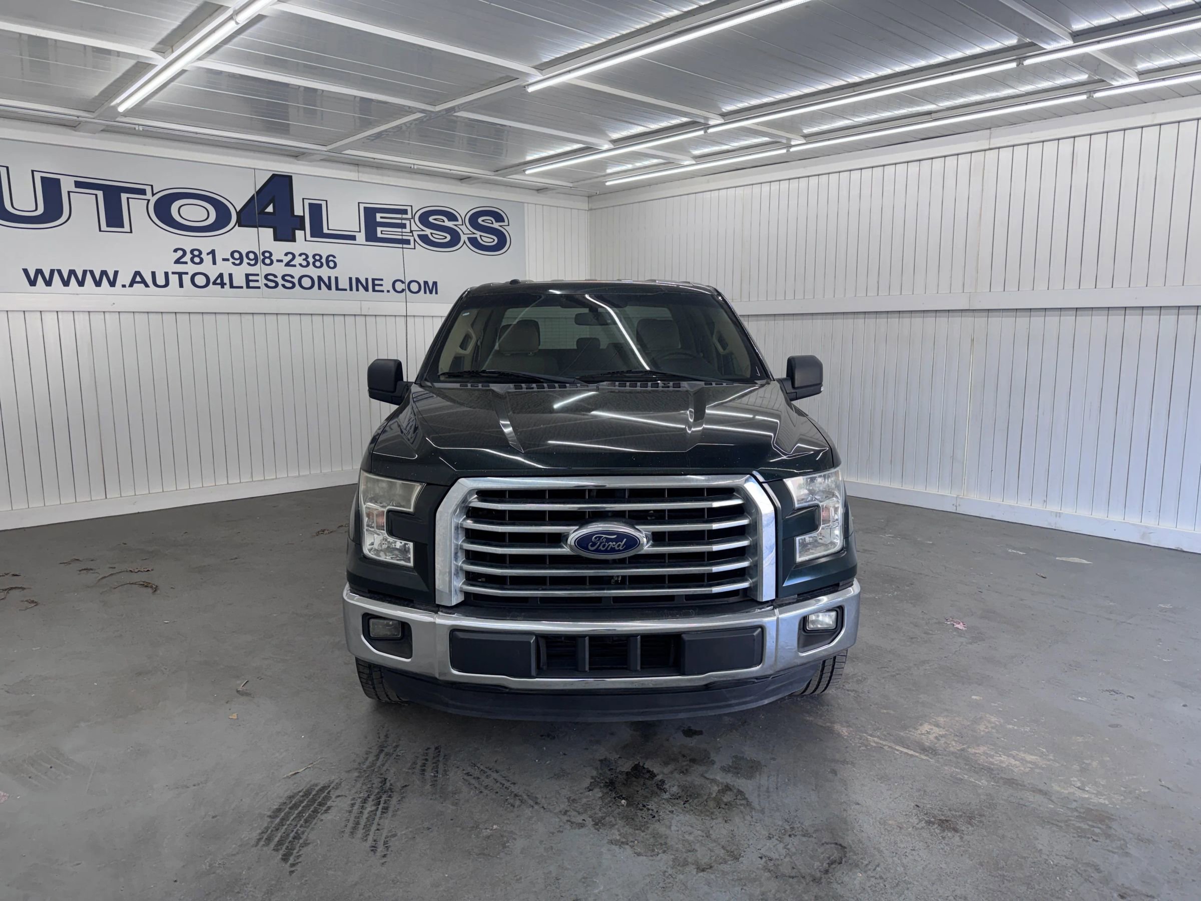 Used 2015 Ford F150 XLT w/ Equipment Group 301A Mid RWD image 2