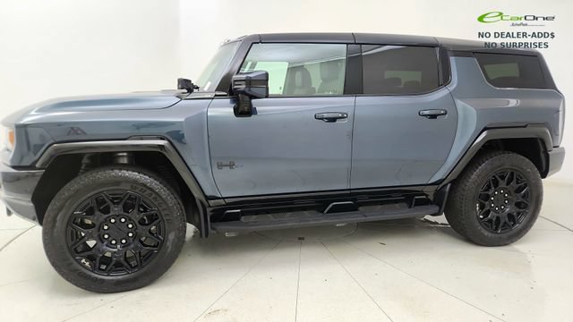 Used 2025 GMC Hummer EV 3X w/ LPO, Illumination Package AWD/4WD image 3