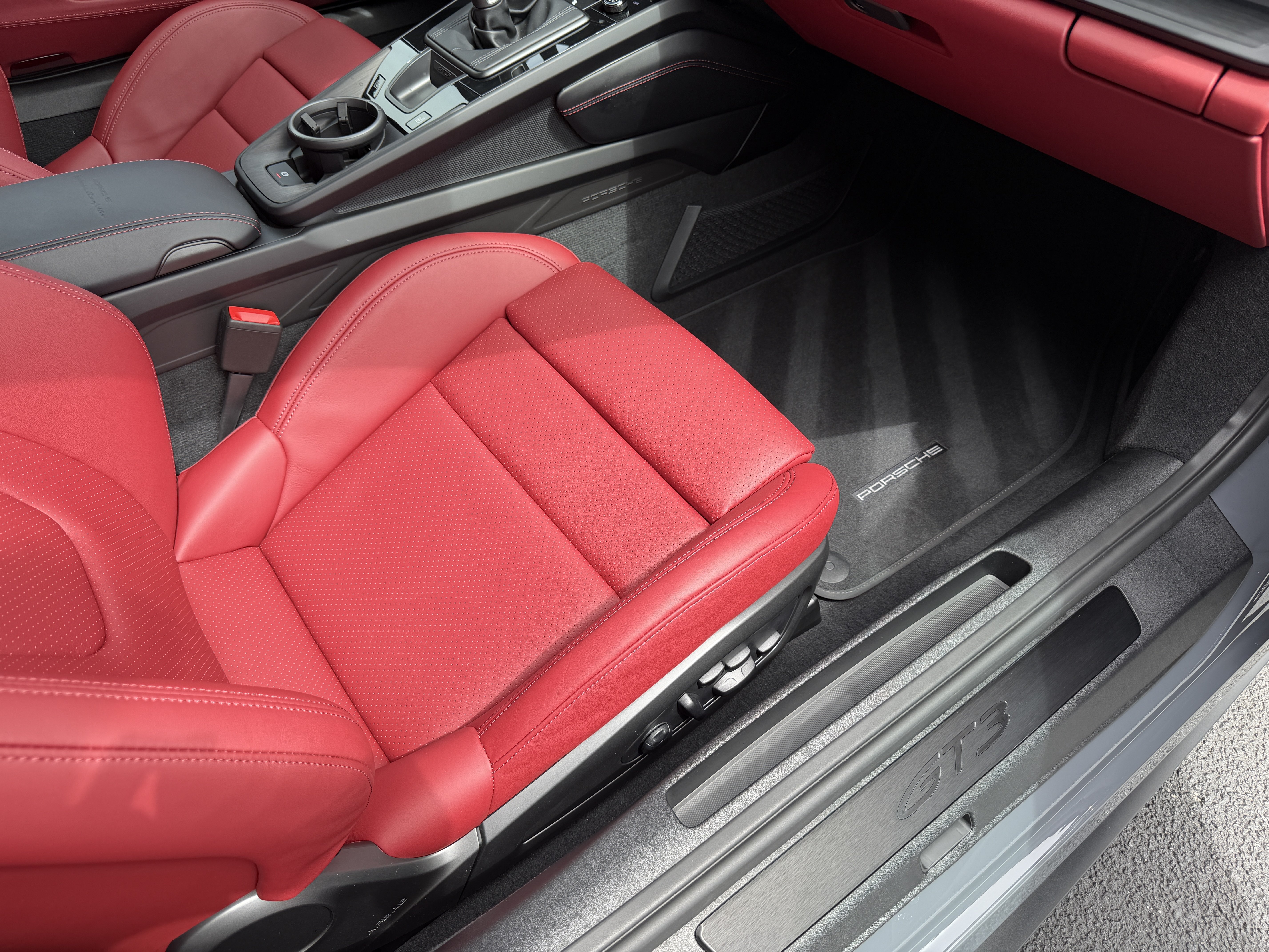 Certified 2026 Porsche 911 GT3 RWD image 15
