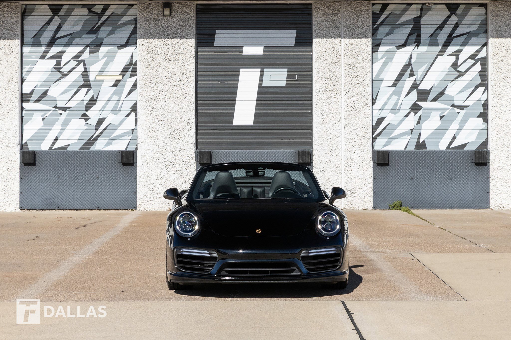 Used 2018 Porsche 911 Turbo image 4
