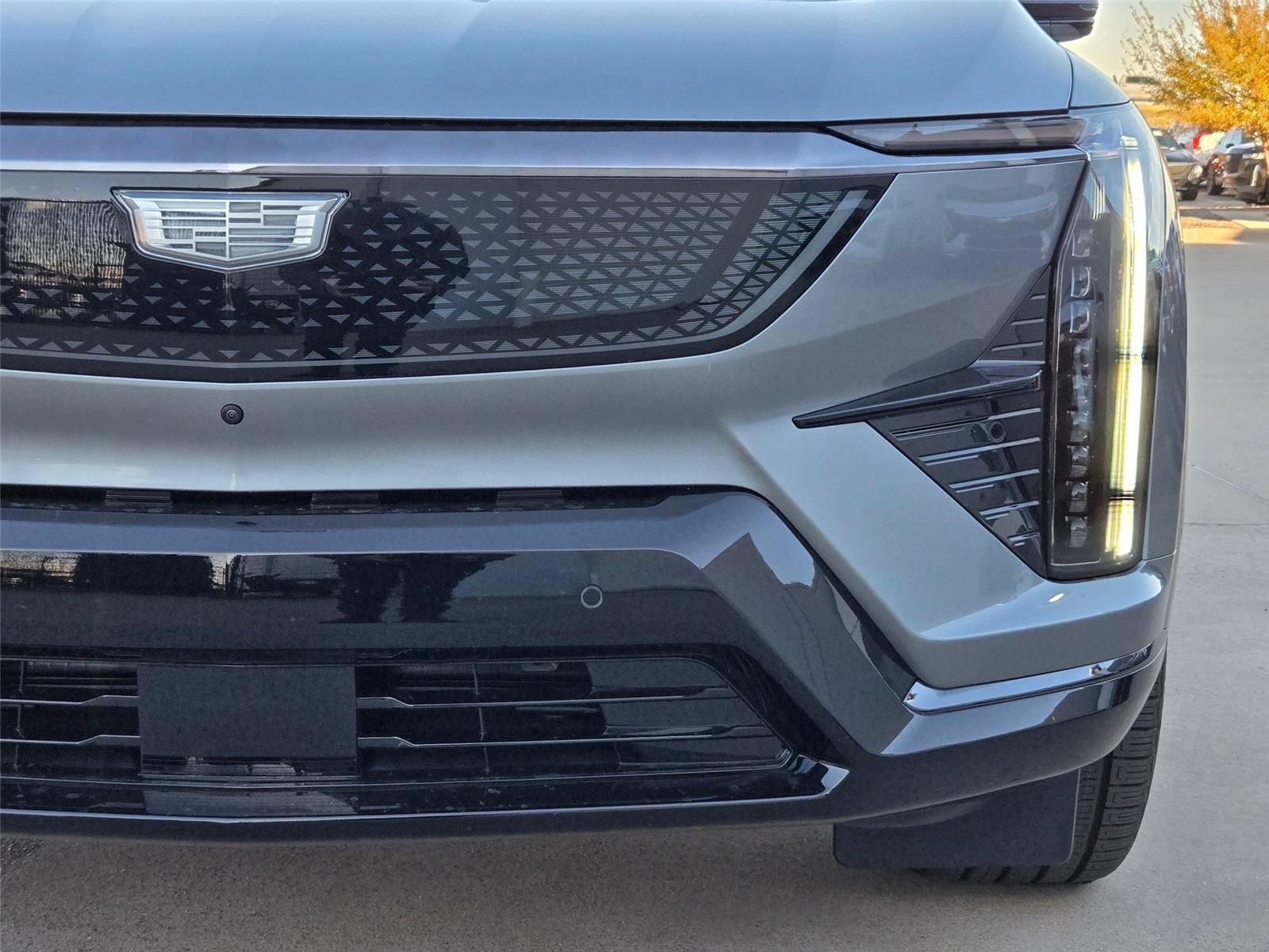 New 2026 Cadillac Optiq Sport 2 w/ LPO, Floor Liner Package AWD/4WD image 6