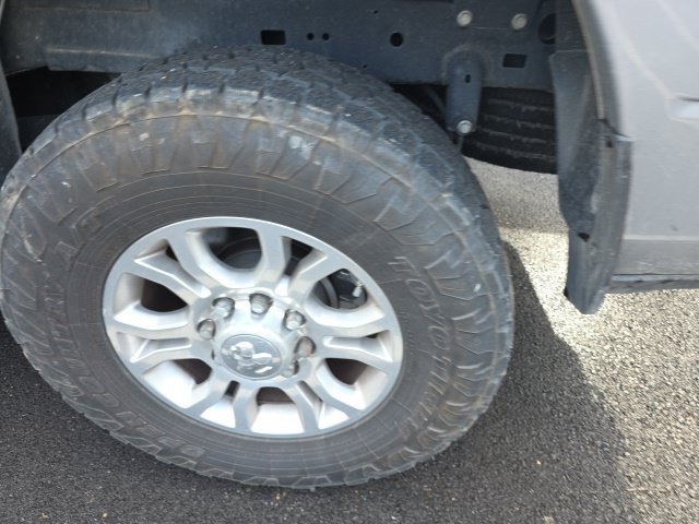 Used 2022 RAM 2500 Big Horn w/ Level C Equiment Group AWD/4WD image 17
