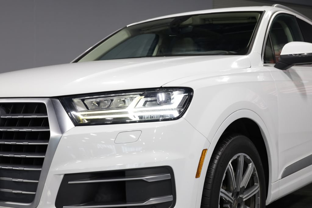 Used 2017 Audi Q7 3.0T Premium Plus AWD/4WD image 43