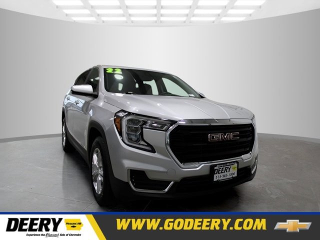 Used 2022 GMC Terrain SLE w/ Fleet Convenience Package image 1