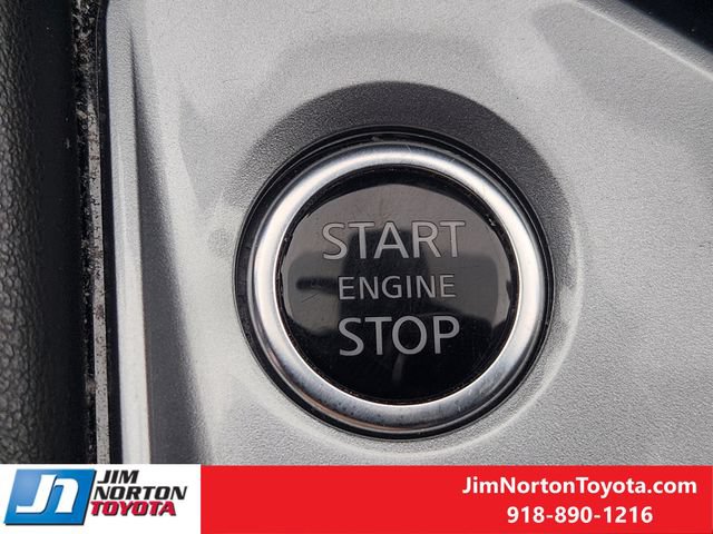 Used 2024 Nissan Altima 2.5 SR w/ SR Premium Package FWD image 22