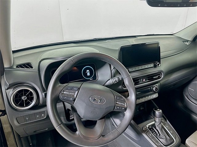 Used 2022 Hyundai Kona Limited image 9