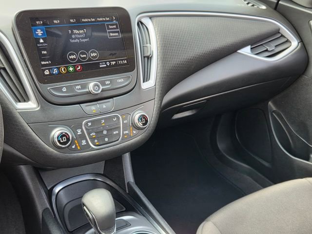 Used 2023 Chevrolet Malibu LT FWD image 25