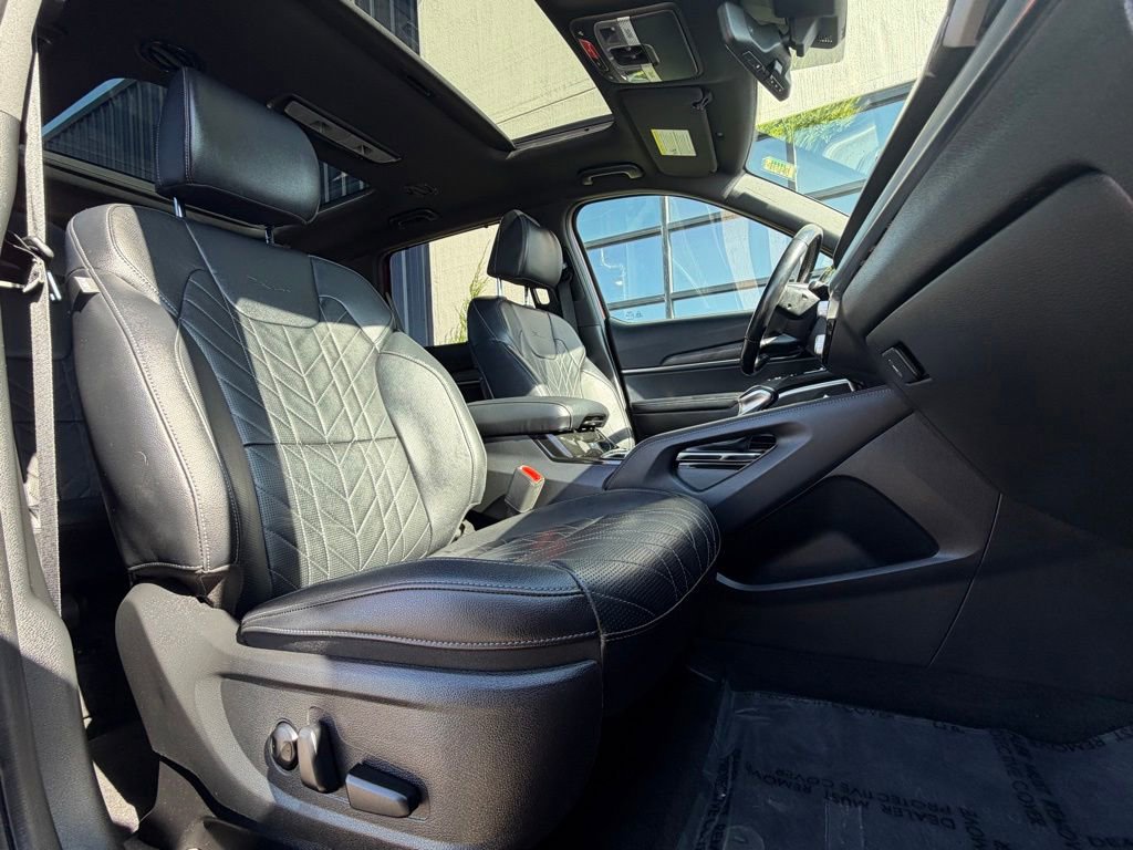 Used 2023 Kia Telluride SX X-Line AWD/4WD image 21