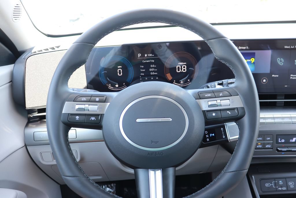 Used 2026 Hyundai Kona SEL Premium FWD image 19
