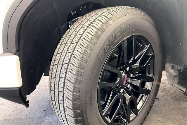 Used 2025 GMC Sierra 1500 Elevation AWD/4WD image 33