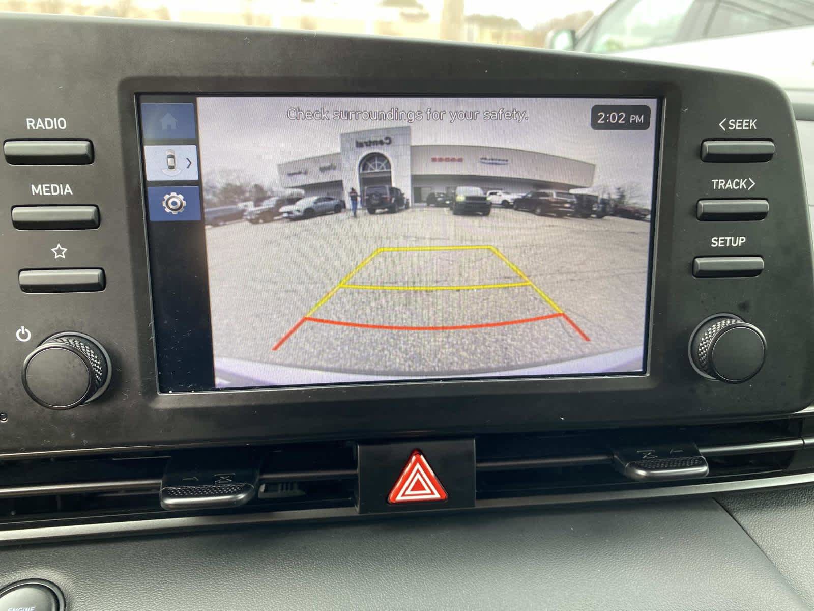 Used 2025 Hyundai Elantra Sport FWD image 9