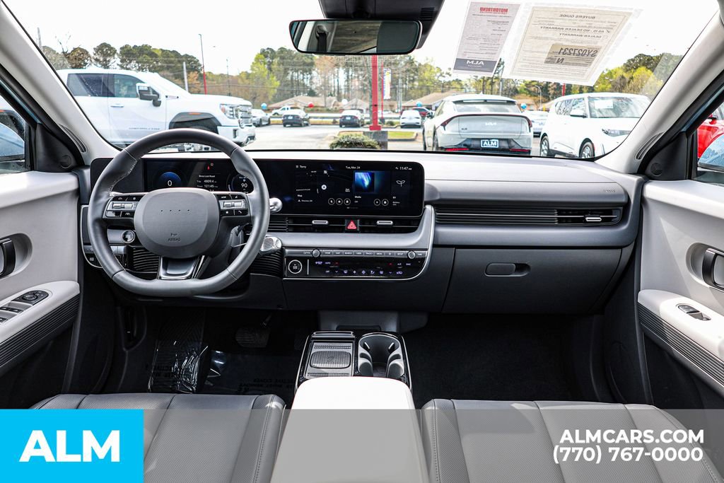 Used 2025 Hyundai Ioniq 5 SEL AWD/4WD image 30