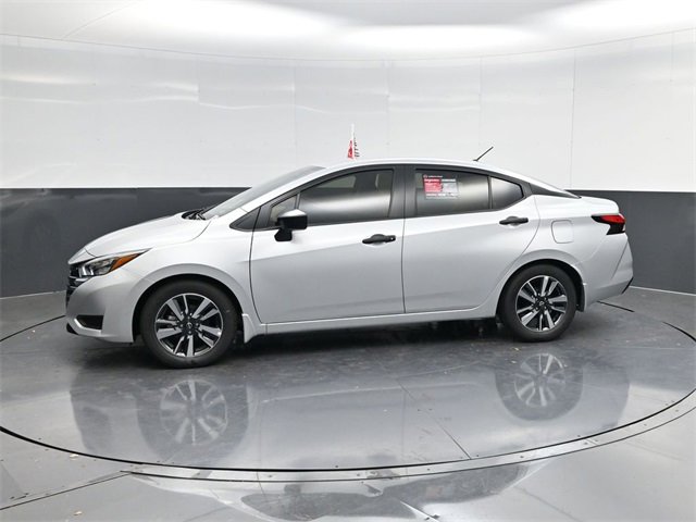 Used 2025 Nissan Versa S w/ S Plus Package image 6