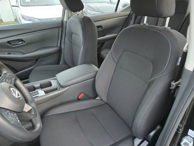 Used 2025 Nissan Sentra S image 21