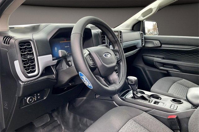 Used 2024 Ford Ranger XL image 12