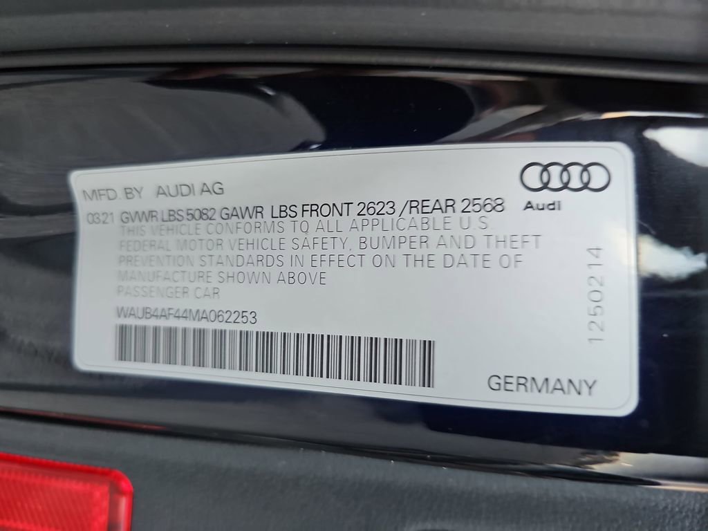 Used 2021 Audi S4 Premium Plus w/ Premium Plus Package AWD/4WD image 24