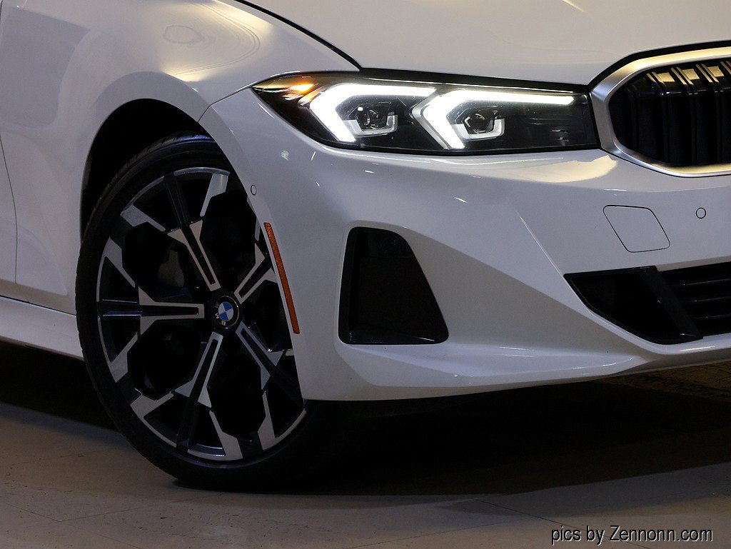 Certified 2025 BMW 330i xDrive Sedan w/ Convenience Package AWD/4WD image 3