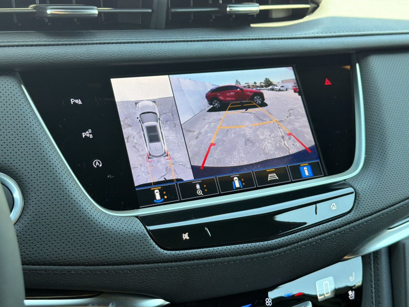 New 2026 Cadillac XT5 Premium Luxury w/ Driver Assist Package FWD image 20