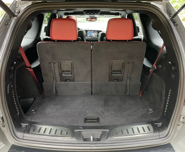 Used 2022 Dodge Durango SRT w/ Technology Group AWD/4WD image 18