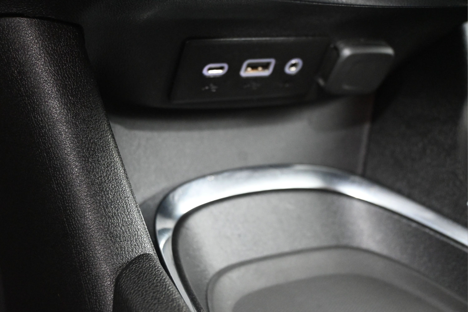Used 2024 Chevrolet Malibu LT FWD image 24