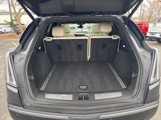 Certified 2023 Cadillac XT5 Sportv w/ Technology Package image 37