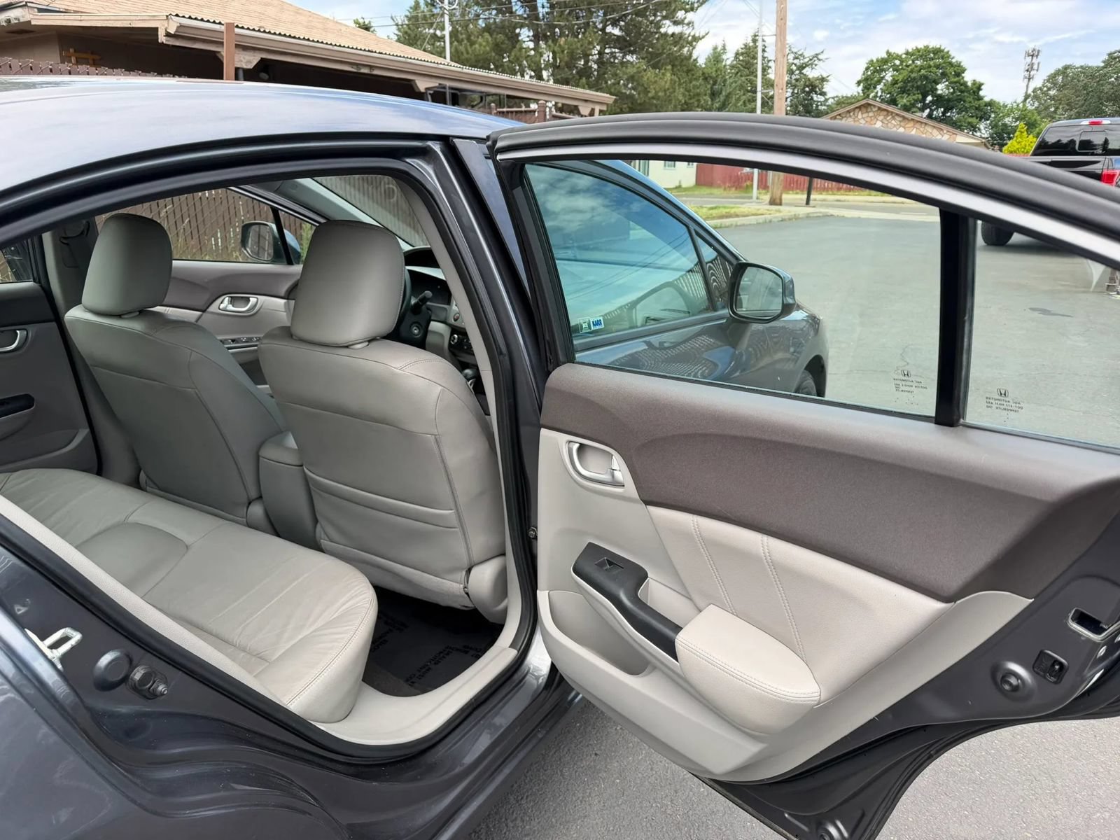 Used 2012 Honda Civic EX-L image 12