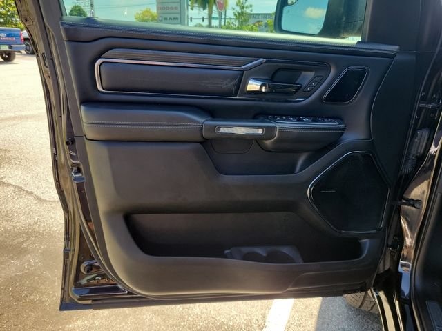 Used 2022 RAM 1500 Limited w/ Night Edition AWD/4WD image 17