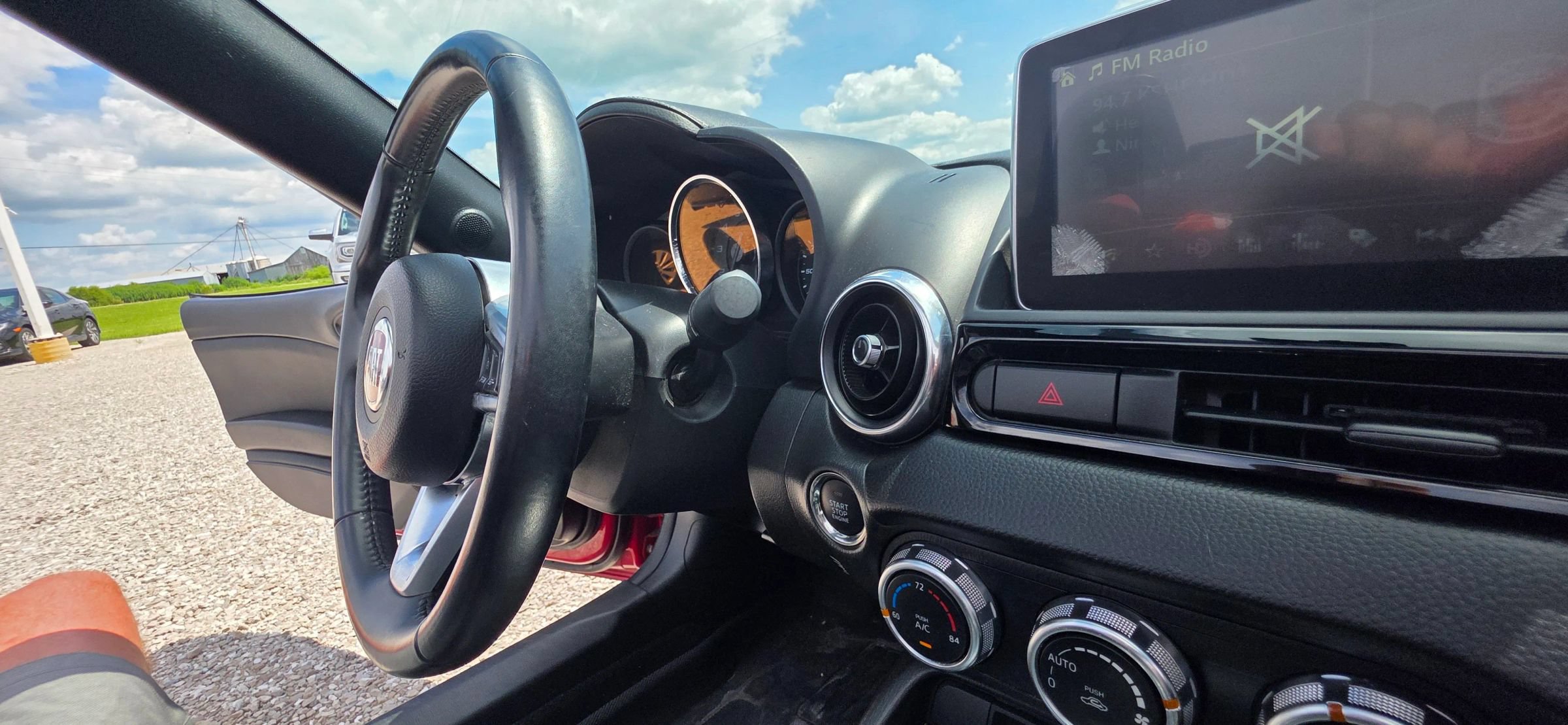 Used 2017 FIAT 124 Spider Lusso RWD image 17