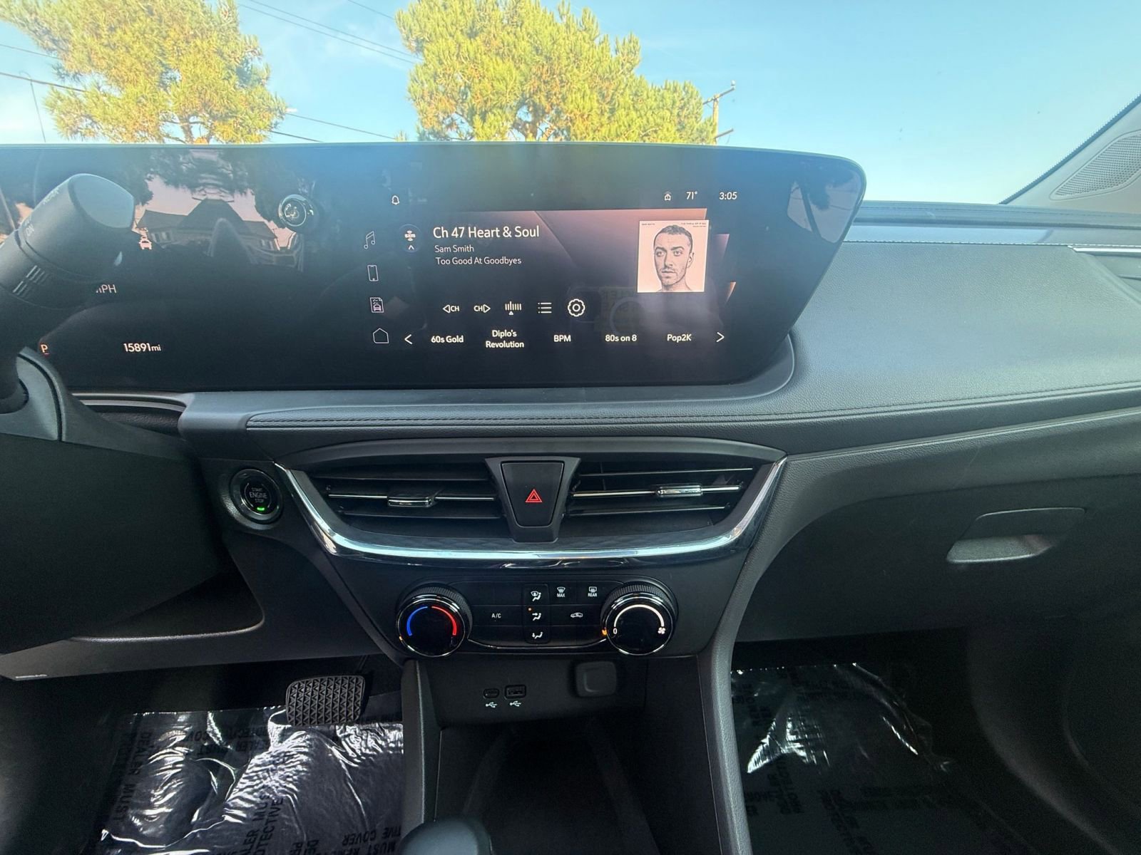 Used 2025 Buick Encore GX Preferred image 18