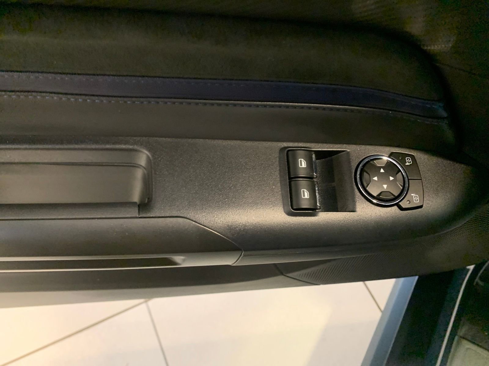 Used 2024 Ford Mustang Dark Horse w/ Dark Horse Handlin Package image 13