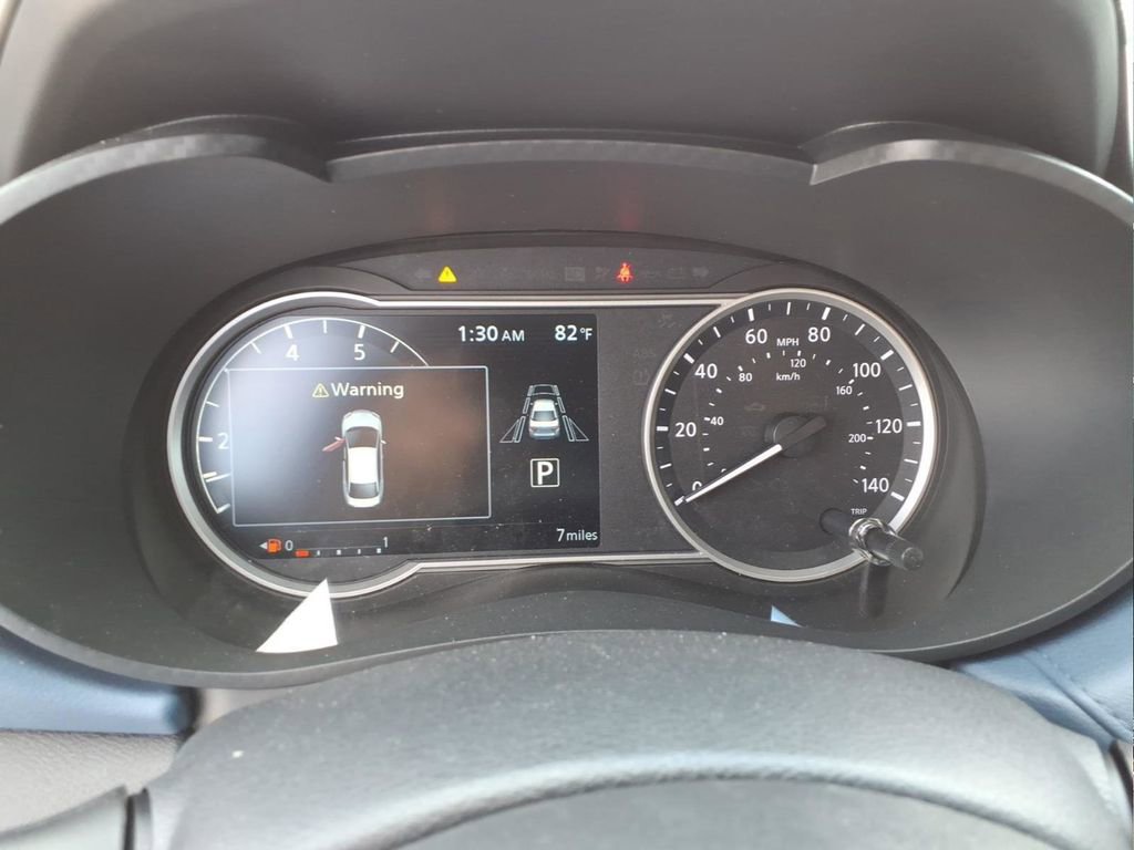 New 2025 Nissan Versa SV w/ Trunk Package FWD image 20
