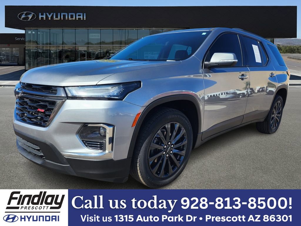 Used 2023 Chevrolet Traverse RS